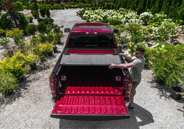 Tonneau Cover Fusion 2009-2018 (2019 Classic) Ram 1500/2010-2019 2500/3500 6 Foot 4 Inch Bed Without RamBox Bright Silver UnderCover