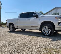 ReadyLift Leveling Kit Install 2022 Chevy 1500 High Country injected motorsports