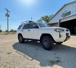 Rancho Leveling Kit: 2020 Toyota 4Runner TRD 