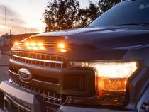 Aeroskin Lightshield Color-Match Hood Protector for 2017-2018 Ram 2500/3500 Brillant Black Crystal Perlcoat AVS